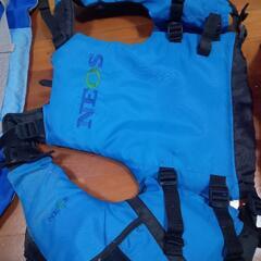 子供用ライフジャケットの画像