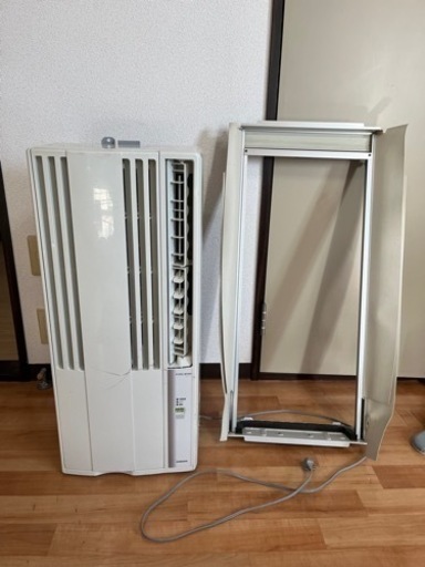 窓掛けエアコン　コロナ　ウインドウエアコン