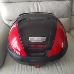 （あげます）GIVI 39リットル　リアケース　E370ブラック