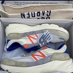 KITH × New Balance 990V6 White/S...
