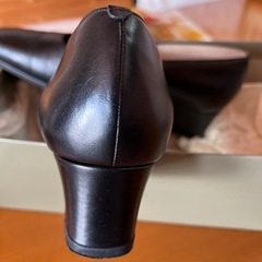 LANCEL パンプスの画像