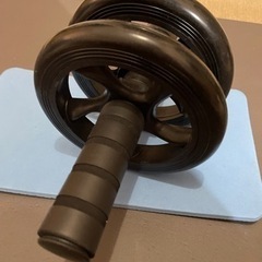 腹筋ローラー