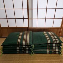 ⭐中古⭐座布団★あげます！★10枚まとめていかがでしょうか？