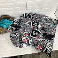 ROXY スノーボードウエア レディース Mサイズ 上下セット ロキシー スノボ ジャケット パンツ 2016年モデル 現状品  札幌市白石区 白石店 の画像