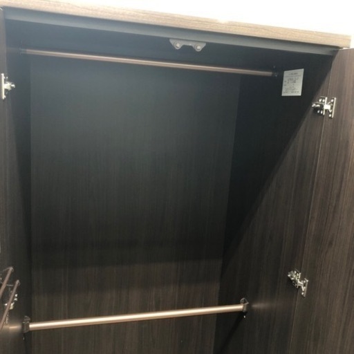 【サンウッディ】ダークブラウンカラーの二枚扉 ワードローブお売りします！ サンウッディ】ダークブラウンカラーの二枚扉 ワードローブお売りし