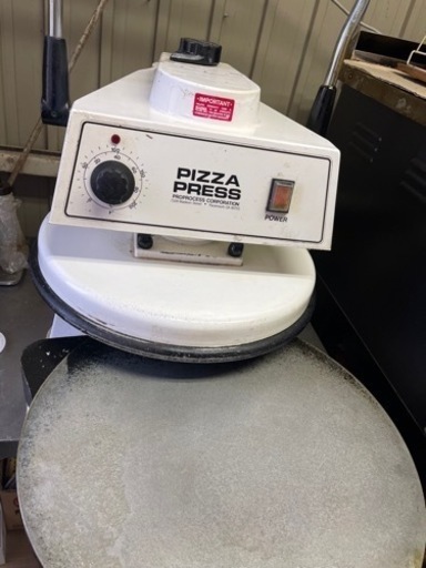 ピザ業務用プレス器