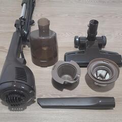 【無料】ツインバードサイクロン掃除機の画像