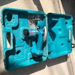 マキタ2セットmakita 丸ノコ、インパクトレンチ箱付きバッテリー無しの画像