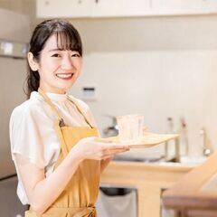 キッチンスタッフ、ホールスタッフ(配膳)、皿洗い・洗い場【0013H】の画像