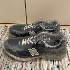 newbarance993 navy の画像