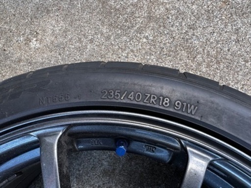 アドバンレーシングRS 18インチ 8.5j オフセット31 PCD114.3