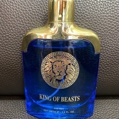 値下げしました！アマディアスキングオブビースト　ブルー（香水）