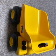 ダンプカー　電池で動きます⭐️（お話中）の画像