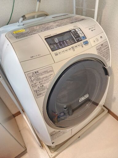 日立　ドラム式洗濯機　2013年製　ジャンク