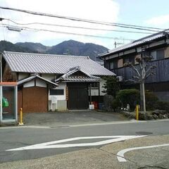 山科区　空手　(土)18時～　大宅　体験無料　3才から可　幼小中高　剛柔流空手道白鶴道場　他7ヵ所ありの画像