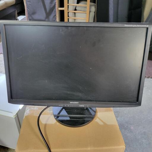 液晶ディスプレイ　モニター