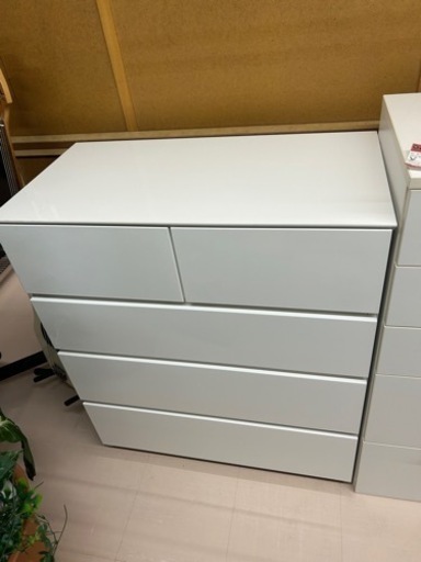 美原店　ニトリ　4段チェスト　白　レール付き