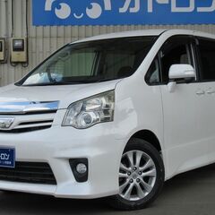 【車内広々！！】大きな車でもバックカメラがついているので安心です！