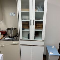 食器棚