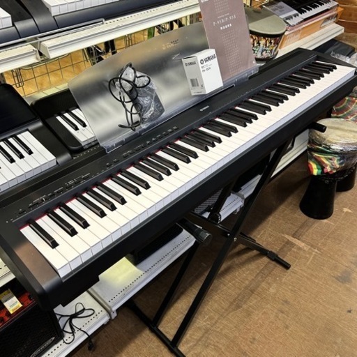 【程度良好】ヤマハ 88鍵盤 キーボード P-95 フットペダル 譜面台付 電子ピアノ 2011年製
