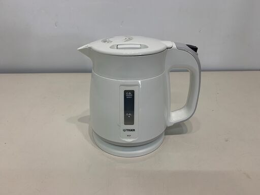 (231116)　タイガー　電気ケトル　0.8L　PCF-G080　2017年製