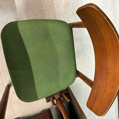 カリモク60+ 2人用　ダイニングset イス2脚