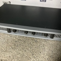 ベリンガー パワーアンプ 4チャンネル EPQ304の画像
