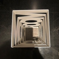 【ROOM】デザイン傘立ての画像