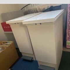 観音開きのゴミ箱　2個セット