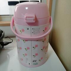 キティちゃんのポットの画像