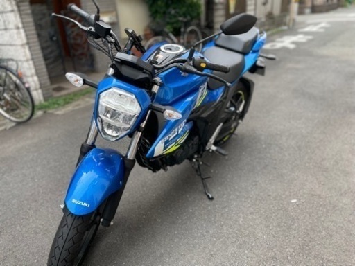 ジクサー150(2021式ほぼ新品)