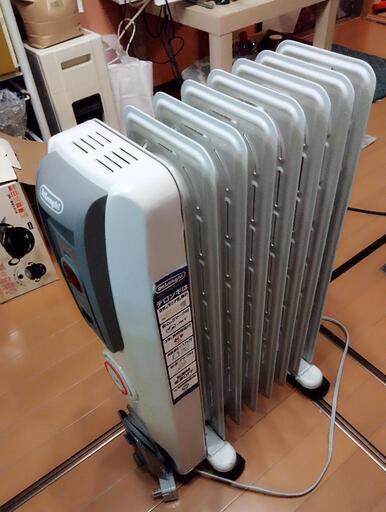 デロンギ　Delonghi オイルヒーター　H770812EFS