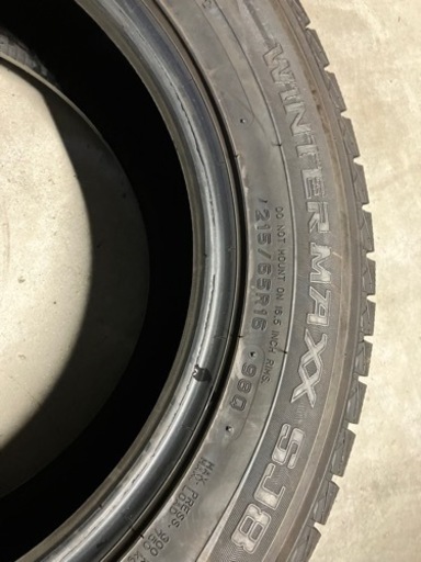 215/65R16超バリ山スタッドレスタイヤ4本　アルファード、ヴェルファイア、ハイエース、キャラバン、エクストレイル、エルグランド、フォレスター等　ランクB