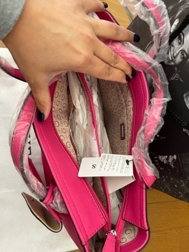 カバン　GUESS MERRICK