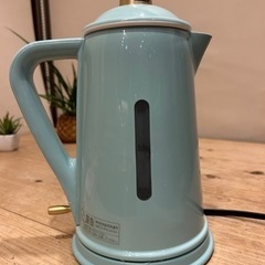 【中古】アイリスオーヤマ社 ricopa 電気ケトル IKE-R...