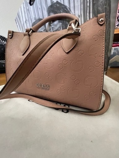 バッグ　GUESS POWDER