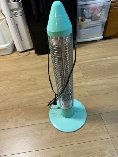 コイズミ 遠赤電気ストーブ　KKS-0643