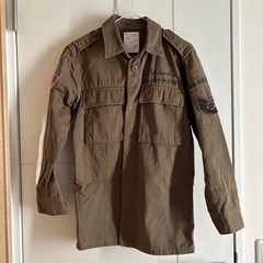 【美品】AVIREX カーキ色 ミリタリージャケット  