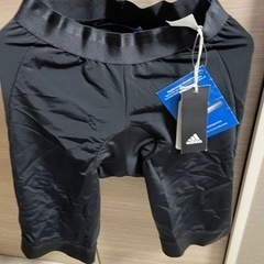 adidas サイクルパンツ　未使用の画像