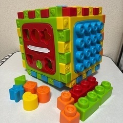 【格安】0歳から遊べる知育ボックスおもちゃの画像