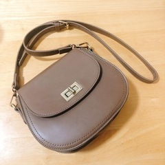 GRL ショルダーバッグ(ブラウン)