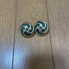 イヤリング