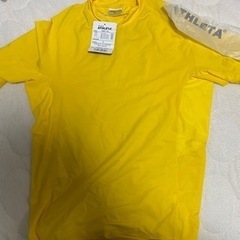 ☆ATHLETA☆　長袖インナーシャツ　サイズO