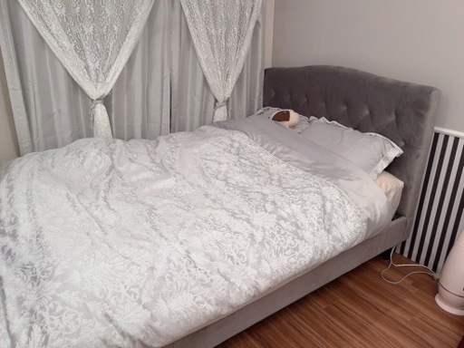 フランフランベッドフレーム