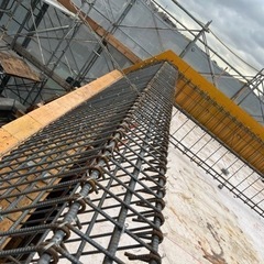 鉄筋工募集　初めてでも月給25万以上可能、経験者、未経験者どちらも歓迎