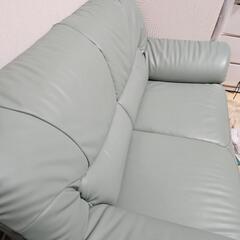 ソファー「確約済み」の画像