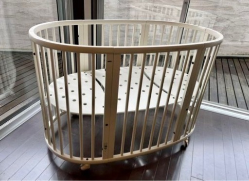 沖縄県内の取引\u0026お値下げなし※STOKKE スリーピー/ベビーベッド