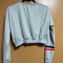 Sサイズ トレーナー の画像