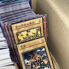 遊戯王カード レア大量 約2～3000枚 まとめ売り 引退 閉店 引き上げ品 1の画像