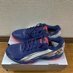 ヨネックス　テニスシューズ